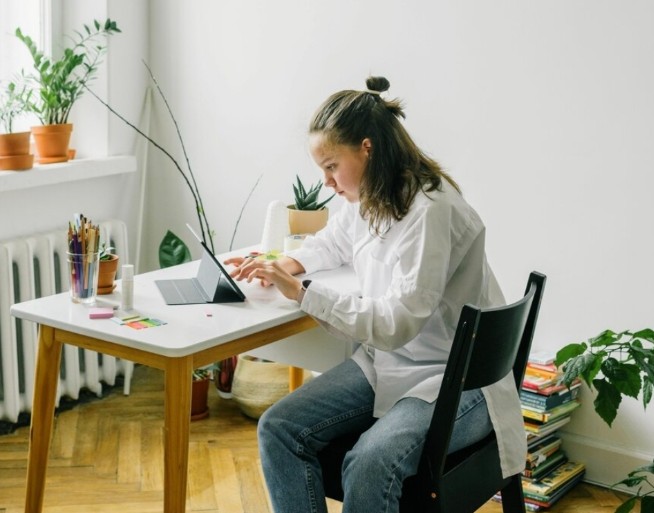 Building Practical Skills With Business and Finance Tutoring